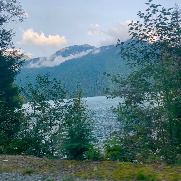 Meet your Posher, ASTRO THRIFT - Picture 5 of 8